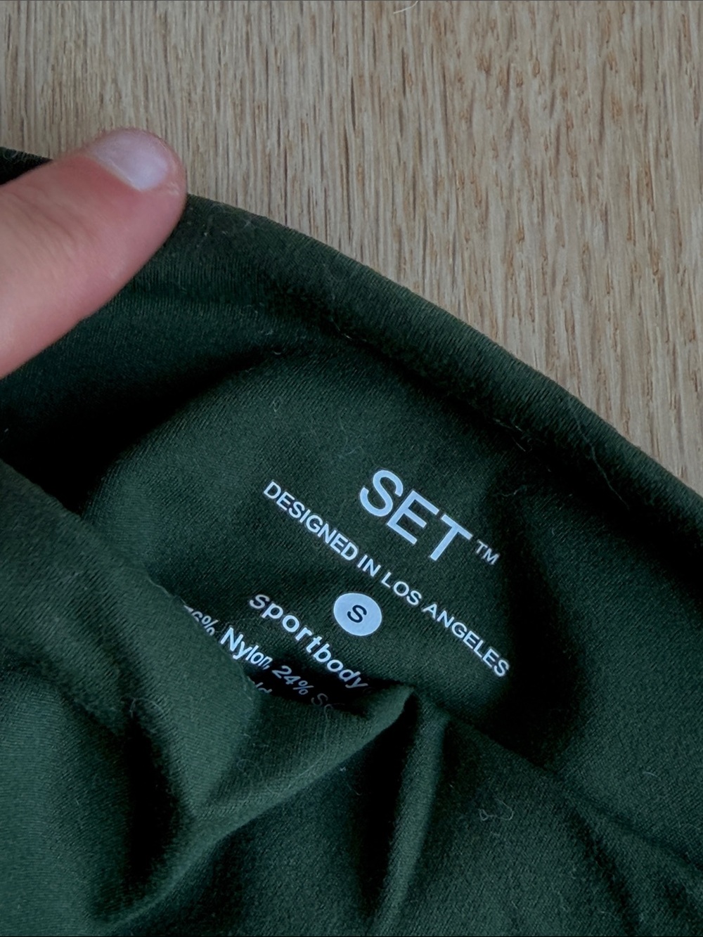 Set Active Gray Sports Bra and Olive Green Leggings Set - Picture 3 of 3